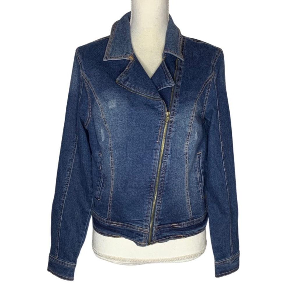 Classic Women's Blue Denim Zip-Front Jean Jacket